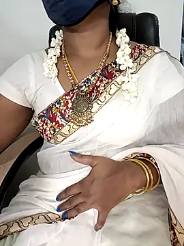 Tamil-hotwife online show from 10/31/25, 05:42