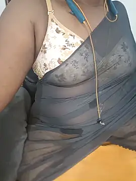Tamil-hotwife online show from 06/18/26, 07:51