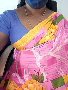 Tamil-hotwife online show from 11/17/25, 04:27