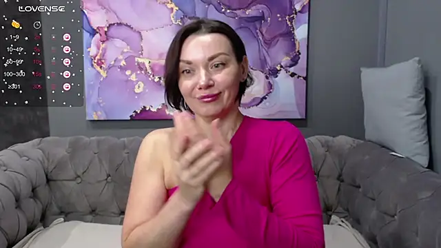 EveLibston online show from 11/03/25, 02:06