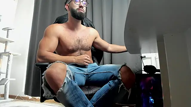 liamaesthetic online show from 11/22/25, 08:57