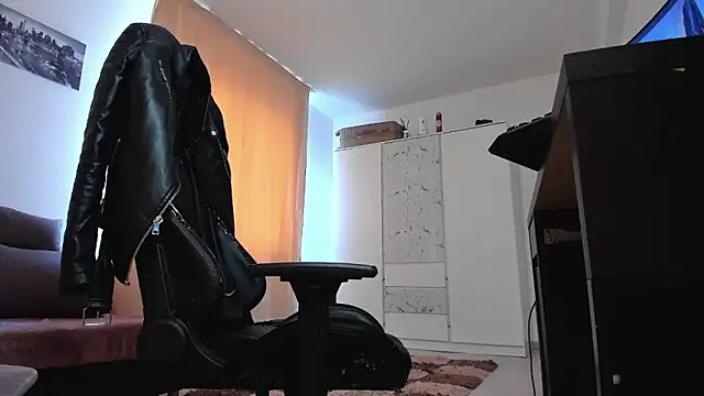 Snapshot of liamaesthetic chatting on 03/03/26, 07:37 liamaesthetic online show from 03/03/26, 07:37