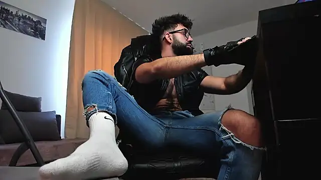 Snapshot of liamaesthetic chatting on 02/14/26, 07:41 liamaesthetic online show from 02/14/26, 07:41