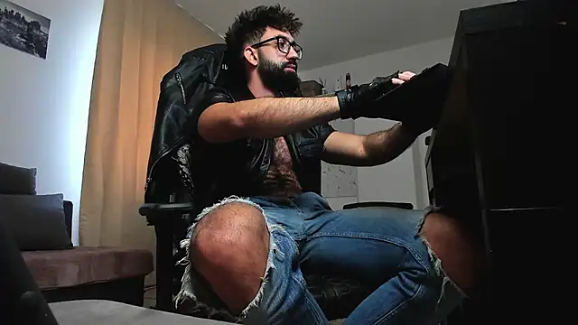 Snapshot of liamaesthetic chatting on 02/28/26, 07:19 liamaesthetic online show from 02/28/26, 07:19