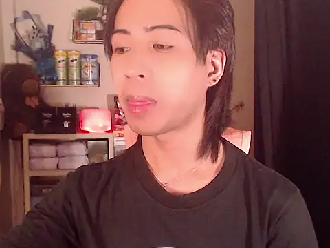 Snapshot of Lemonadexxx chatting on 05/11/26, 04:04 Lemonadexxx online show from 05/11/26, 04:04