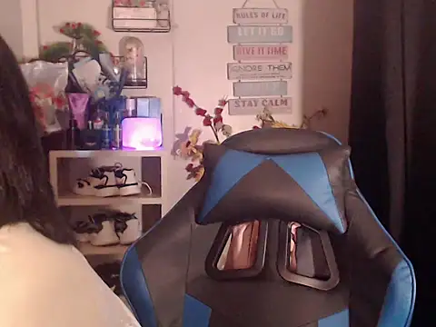 Lemonadexxx online show from 04/13/26, 05:50