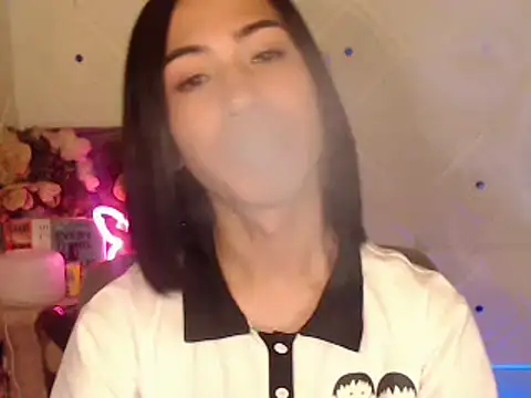 Snapshot of Lemonadexxx chatting on 03/03/25, 01:34 Lemonadexxx online show from 03/03/25, 01:34