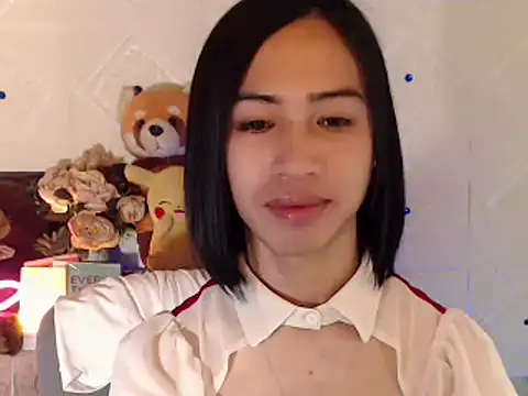 Snapshot of Lemonadexxx chatting on 02/06/25, 04:10 Lemonadexxx online show from 02/06/25, 04:10