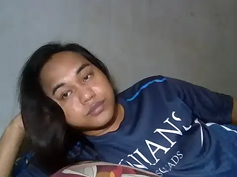 Snapshot of bettina_love chatting on 01/14/26, 09:02 bettina love online show from 01/14/26, 09:02