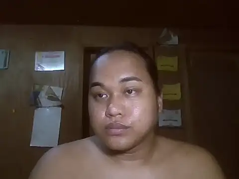 Snapshot of bettina_love chatting on 06/10/26, 08:32 bettina love online show from 06/10/26, 08:32