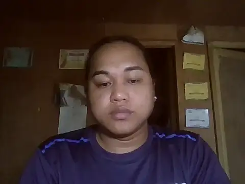 Snapshot of bettina_love chatting on 06/16/26, 01:16 bettina love online show from 06/16/26, 01:16