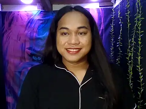 Snapshot of bettina_love chatting on 11/26/25, 08:09 bettina love online show from 11/26/25, 08:09