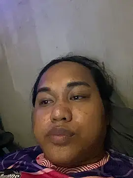 Snapshot of bettina_love chatting on 02/12/26, 10:09 bettina love online show from 02/12/26, 10:09