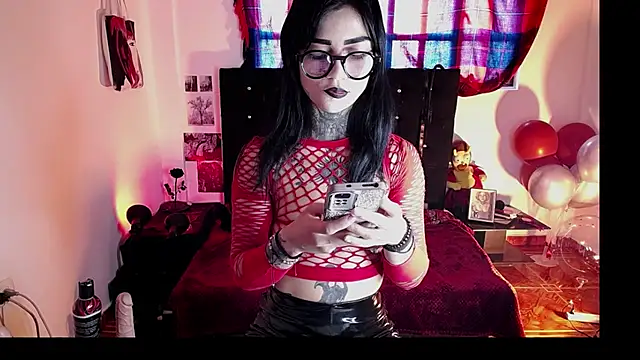Ardat Lili69 online show from 06/04/26, 09:19