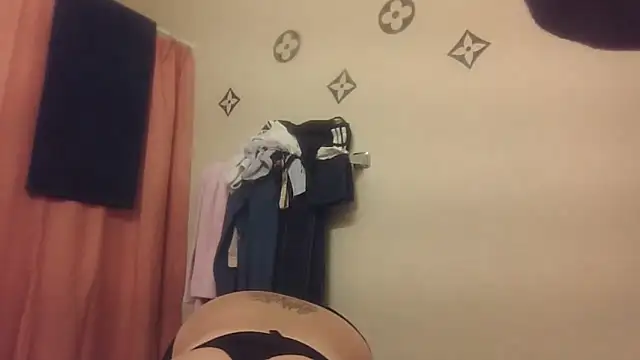 bootiebby online show from 11/13/25, 09:35