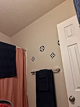 bootiebby online show from 10/19/25, 12:46