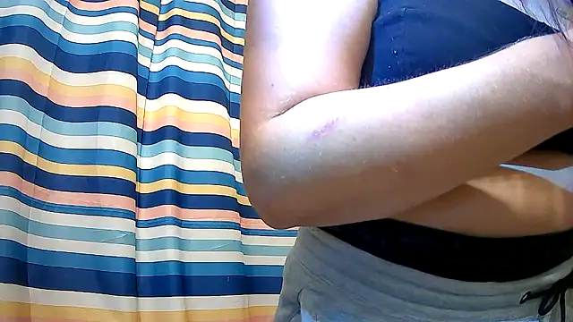 bootiebby online show from 04/15/26, 09:04