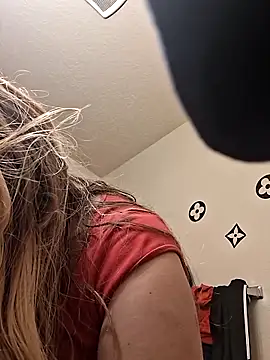 bootiebby online show from 10/07/25, 06:58