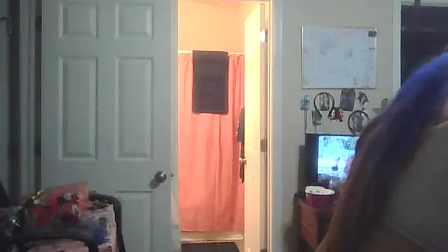 bootiebby online show from 12/16/25, 01:54