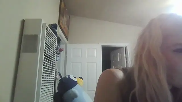 Snapshot of bootiebby chatting on 02/08/26, 09:51 bootiebby online show from 02/08/26, 09:51