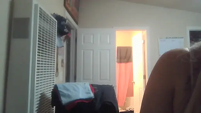 bootiebby online show from 11/14/25, 01:09