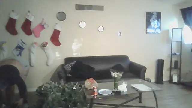 bootiebby online show from 12/13/25, 08:04