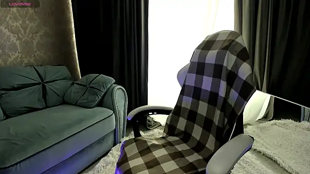 XLindaMilfX online show from 11/06/25, 01:26