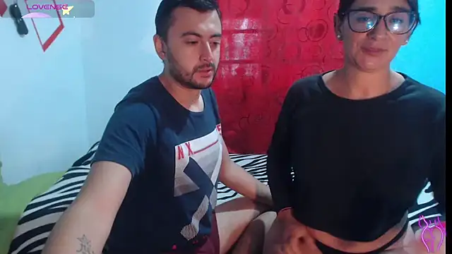 Snapshot of party2col chatting on 02/11/25, 07:38 party2col online show from 02/11/25, 07:38