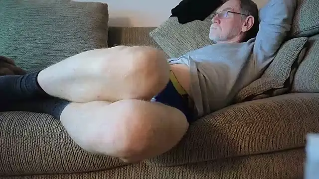 Snapshot of CDforU chatting on 02/16/26, 02:43 CDforU online show from 02/16/26, 02:43