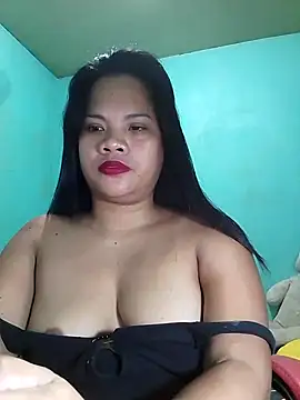 Snapshot of lexilicious_69 chatting on 10/11/25, 03:07 lexilicious 69 online show from 10/11/25, 03:07