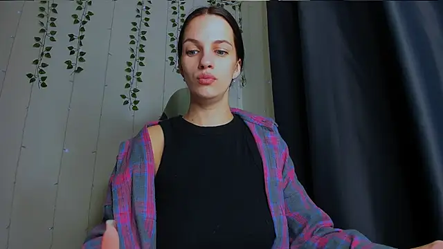 KarlaSim online show from 11/11/25, 07:19