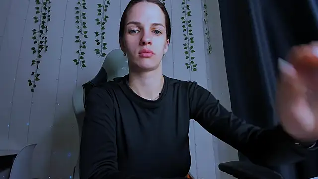 KarlaSim online show from 12/01/25, 08:42