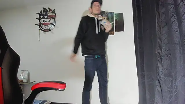 Jeff Waltonxh online show from 12/20/25, 03:31