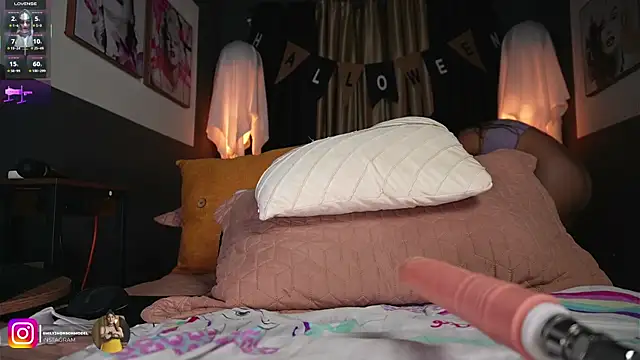 Emilyjhonson 01 online show from 10/29/25, 11:20