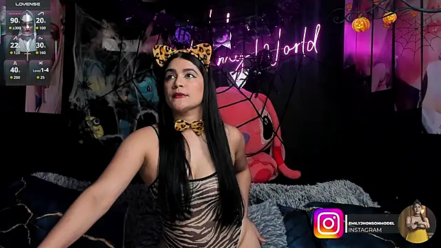 Emilyjhonson 01 online show from 10/24/25, 04:28