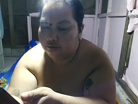 xxbigboootyxx online show from 10/13/25, 01:29