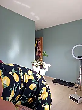 Goldenlace online show from 04/14/26, 08:30