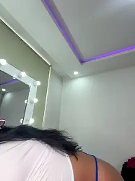 karlyn angels online show from 05/25/26, 05:44