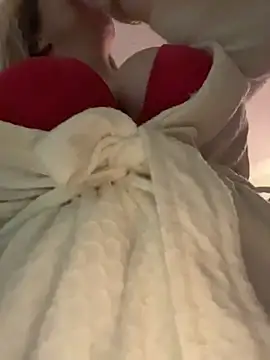 Vivian MayXxX online show from 07/24/26, 07:54