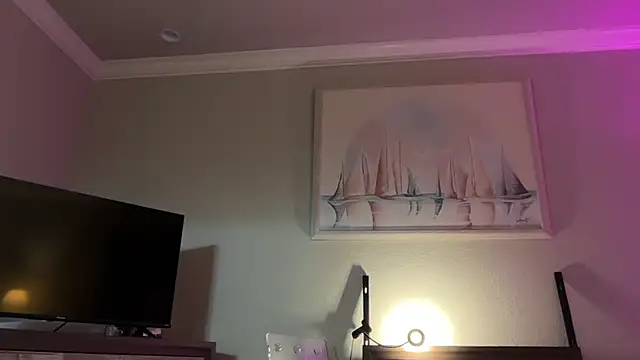 Snapshot of Vivian_MayXxX chatting on 10/29/25, 03:27 Vivian MayXxX online show from 10/29/25, 03:27