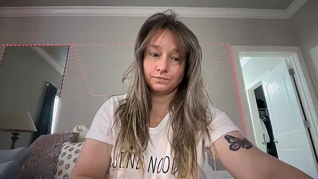 Vivian MayXxX online show from 02/14/26, 09:04