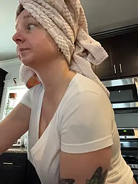 Vivian MayXxX online show from 02/10/26, 07:24