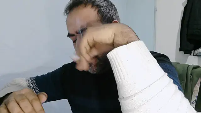 ZYXEL353 online show from 02/02/26, 08:19