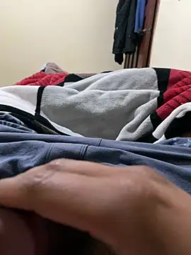 stuard-19 online show from 04/12/26, 05:44