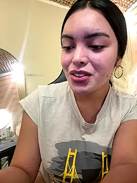 HotstuffCherrySummer online show from 11/21/25, 08:02