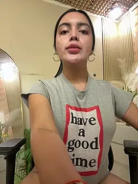 HotstuffCherrySummer online show from 03/05/26, 08:44