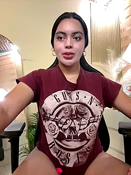 HotstuffCherrySummer online show from 10/04/25, 08:16