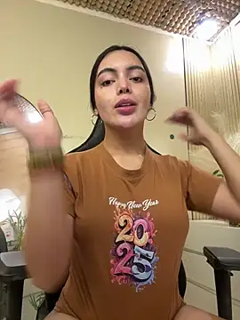 HotstuffCherrySummer online show from 03/19/26, 09:42