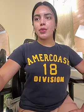 HotstuffCherrySummer online show from 03/17/25, 11:42