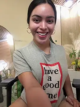 HotstuffCherrySummer online show from 02/19/26, 09:28